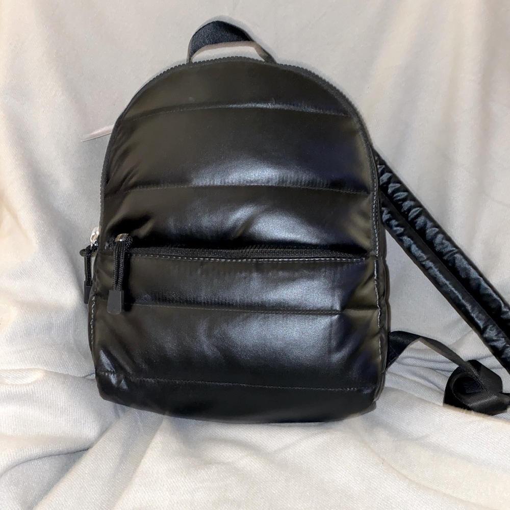 Wild Fable small black puffer quilted backpack